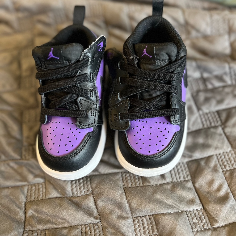 Jordan Kids' Sneakers in Purple and Black